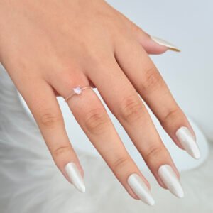 ANEL SOLITÁRIO EM PRATA 925 FORMATO DE CORAÇÃO