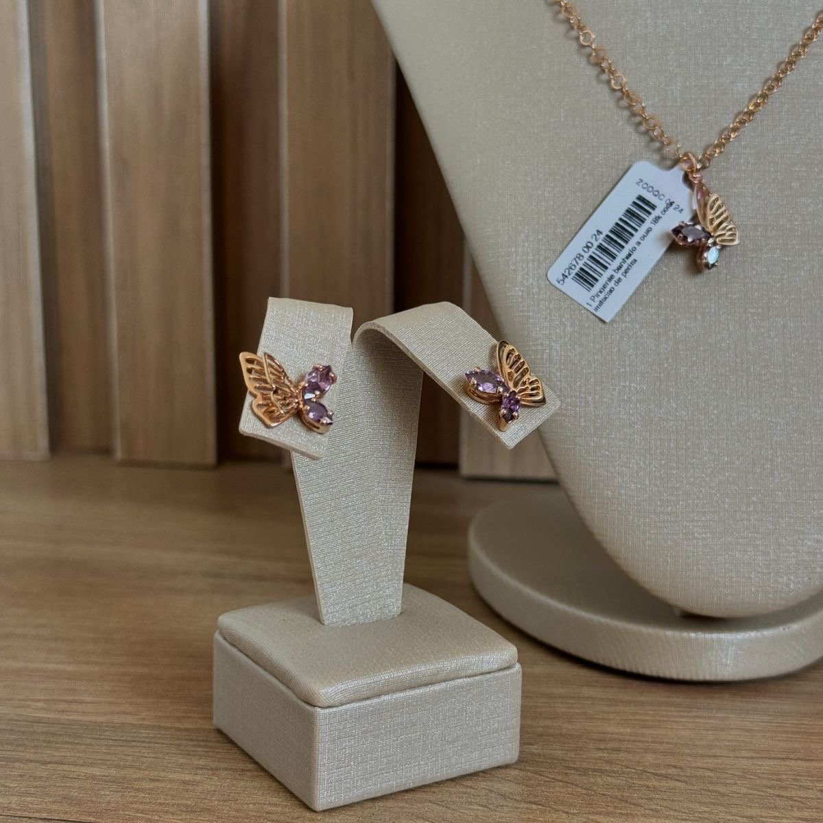 CONJUNTO DOURADO ROMMANEL