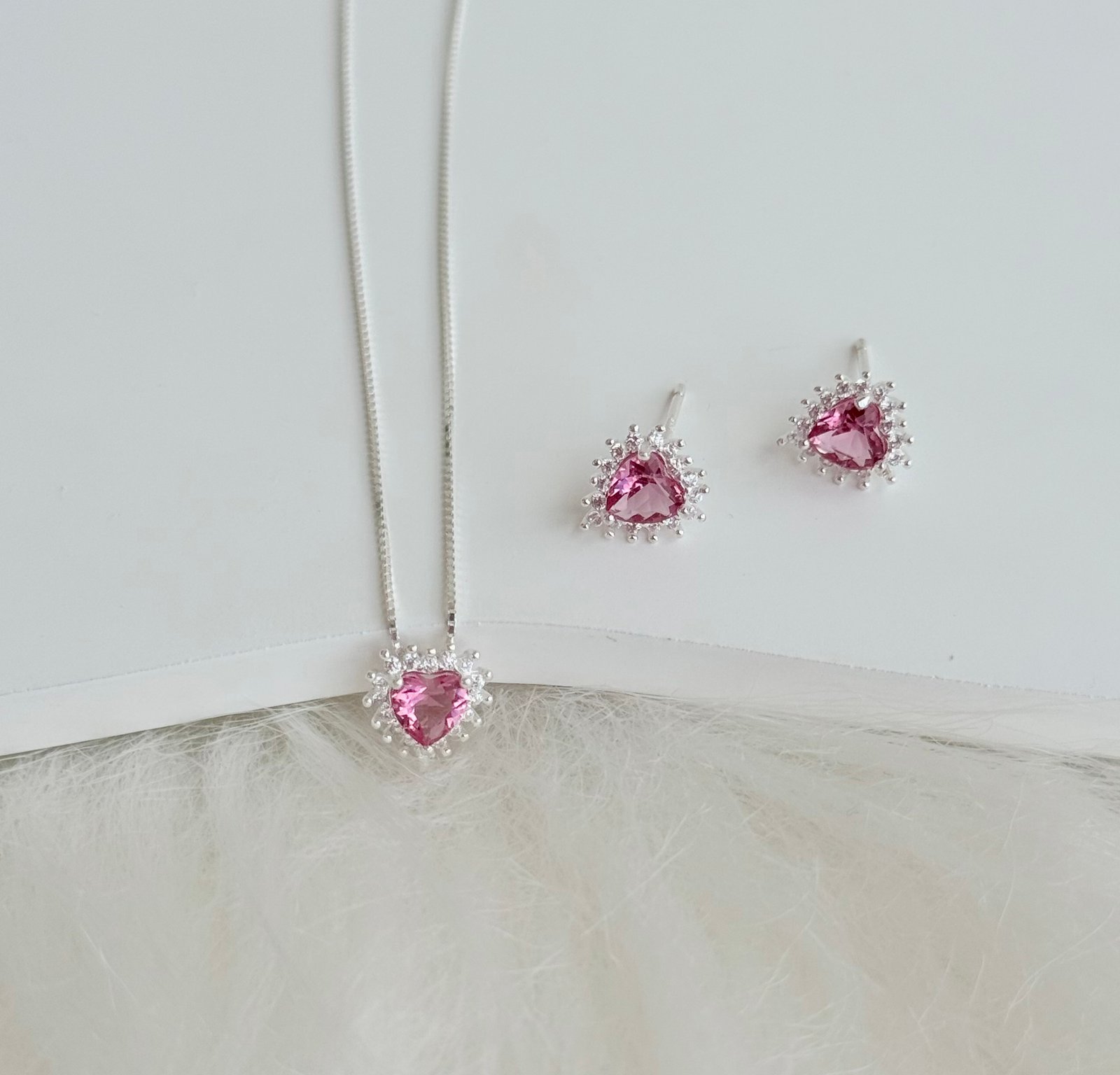 CONJUNTO PRATA 925 COLAR E PAR DE BRINCOS CORAÇÃO