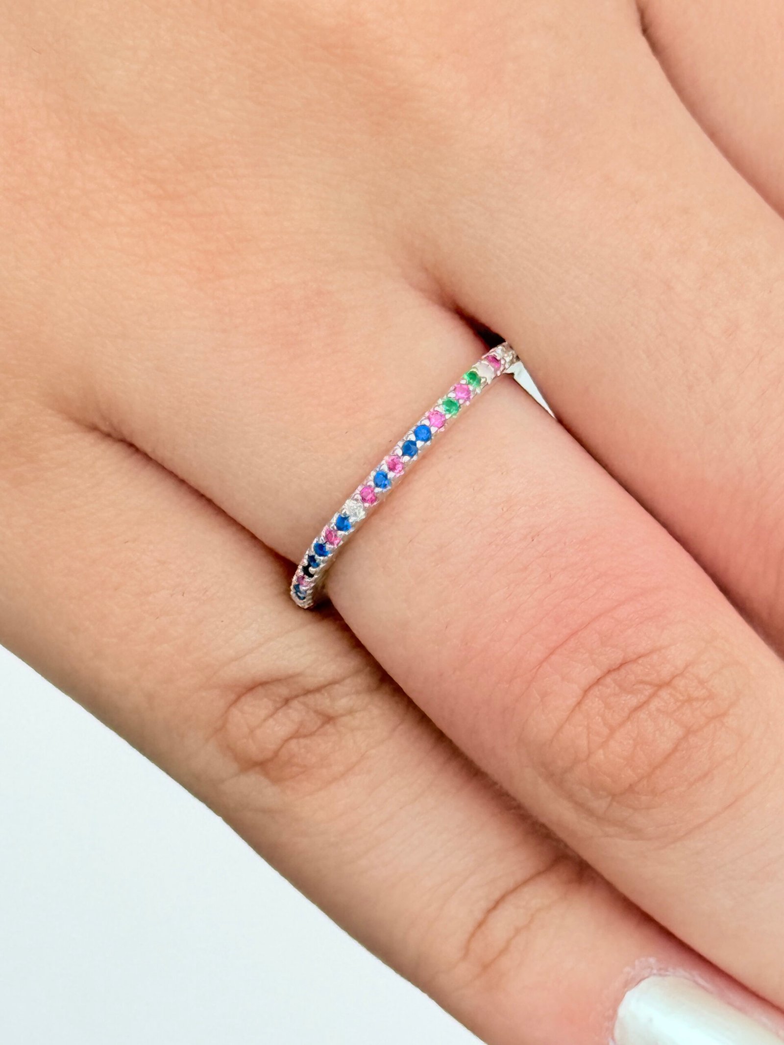 ANEL APARADOR CRAVEJADO COLORS EM PRATA 925