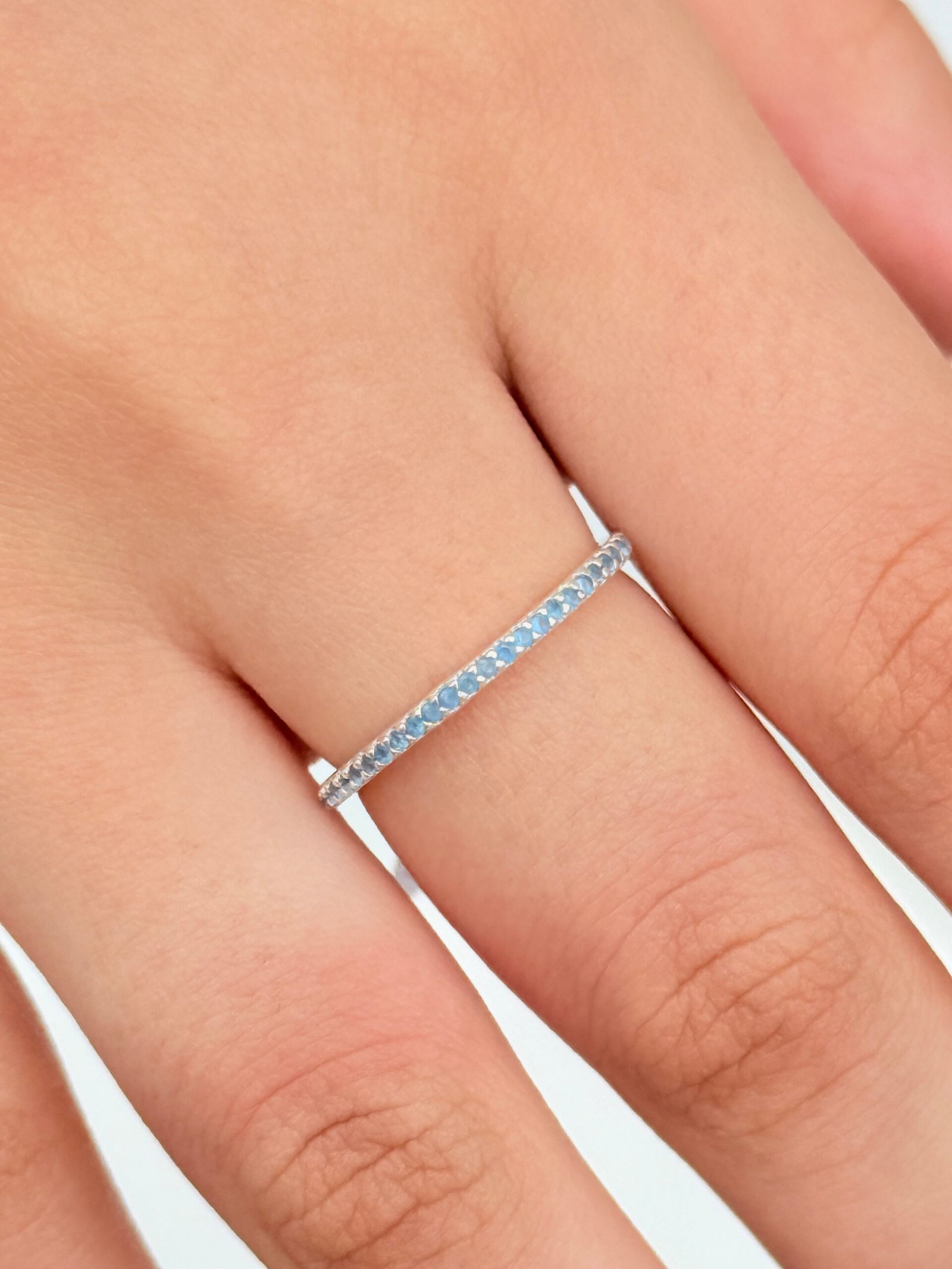 ANEL APARADOR EM PRATA 925