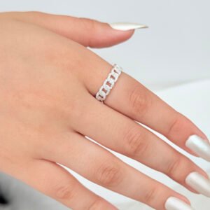 ANEL EM PRATA 925 ELOS DE CORRENTE CRAVEJADO