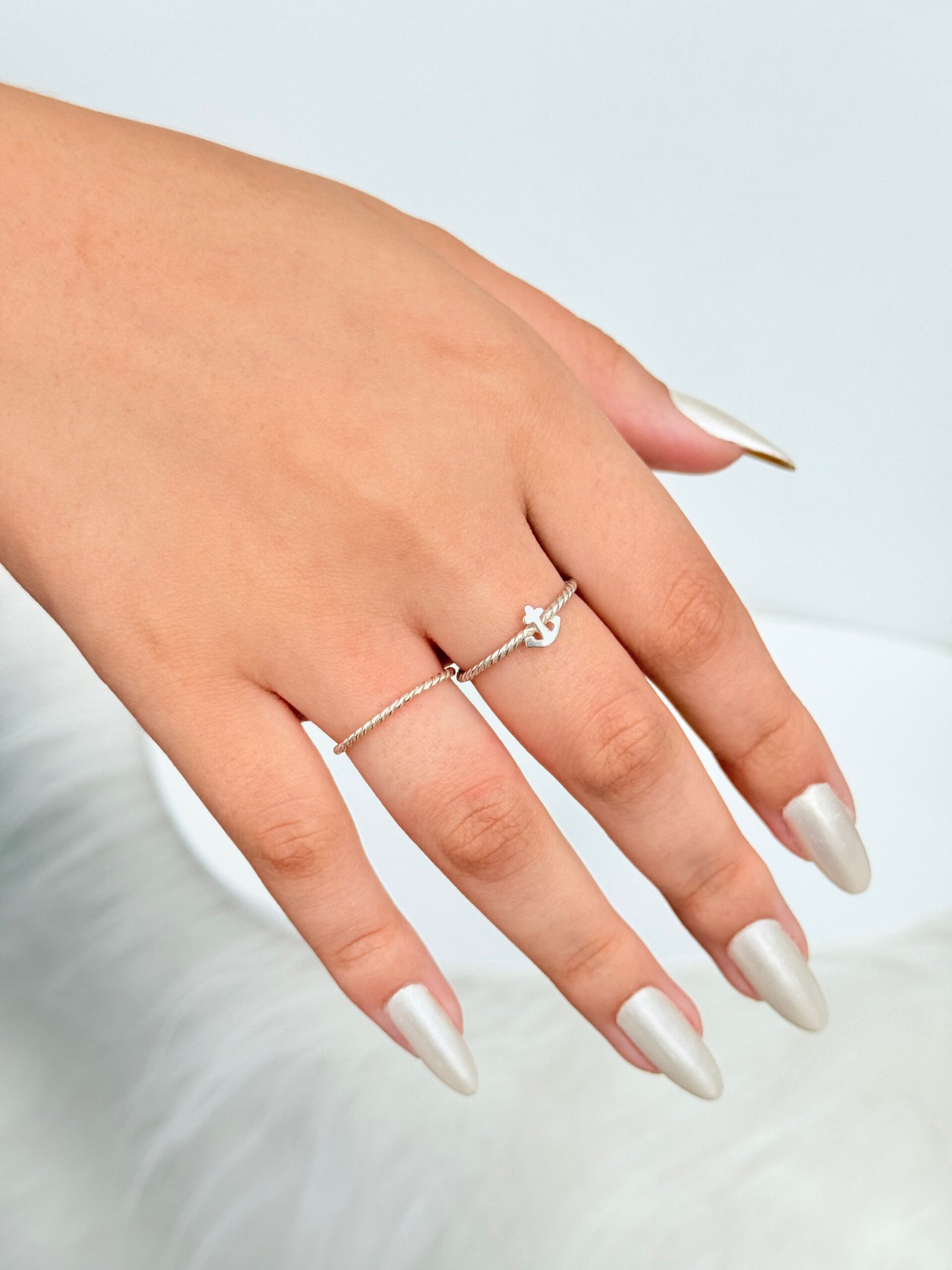 2 PEÇAS ANEIS TORCIDOS EM PRATA 925