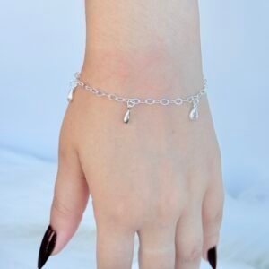 PULSEIRA EM PRATA 925 CONTEM PINGENTES DE GOTA