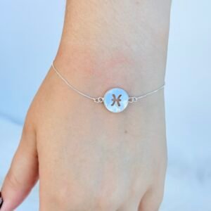 PULSEIRA EM PRATA 925 CONTEM PINGENTE DE SIGNO EM MADRE PEROLA