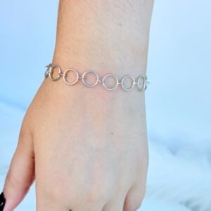 PULSEIRA EM PRATA 925 DETALHES EM ELOS DE CÍRCULOS