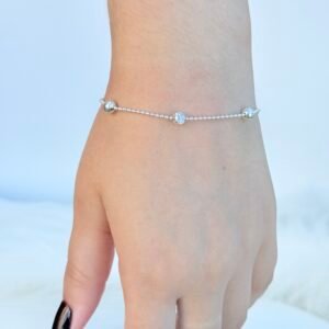 PULSEIRA EM PRATA 925 CONTÉM BOLINHAS COM CORTES DIAMANTADOS