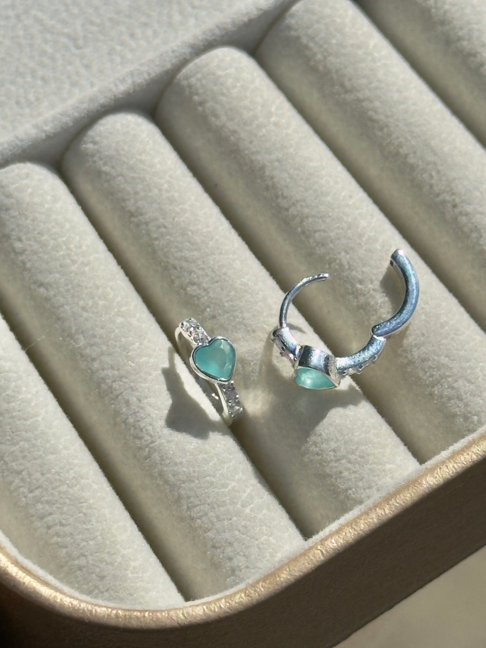 ARGOLA CLICKER EM PRATA 925