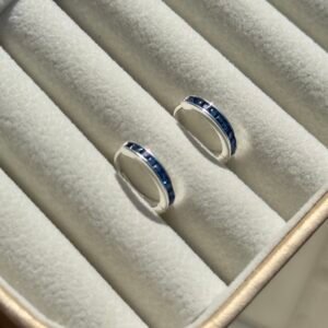 ARGOLA CLICKER EM PRATA 925 / ZIRCONIAS AZUIS