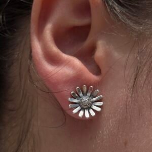 BRINCO EM PRATA 925 MARGARIDA