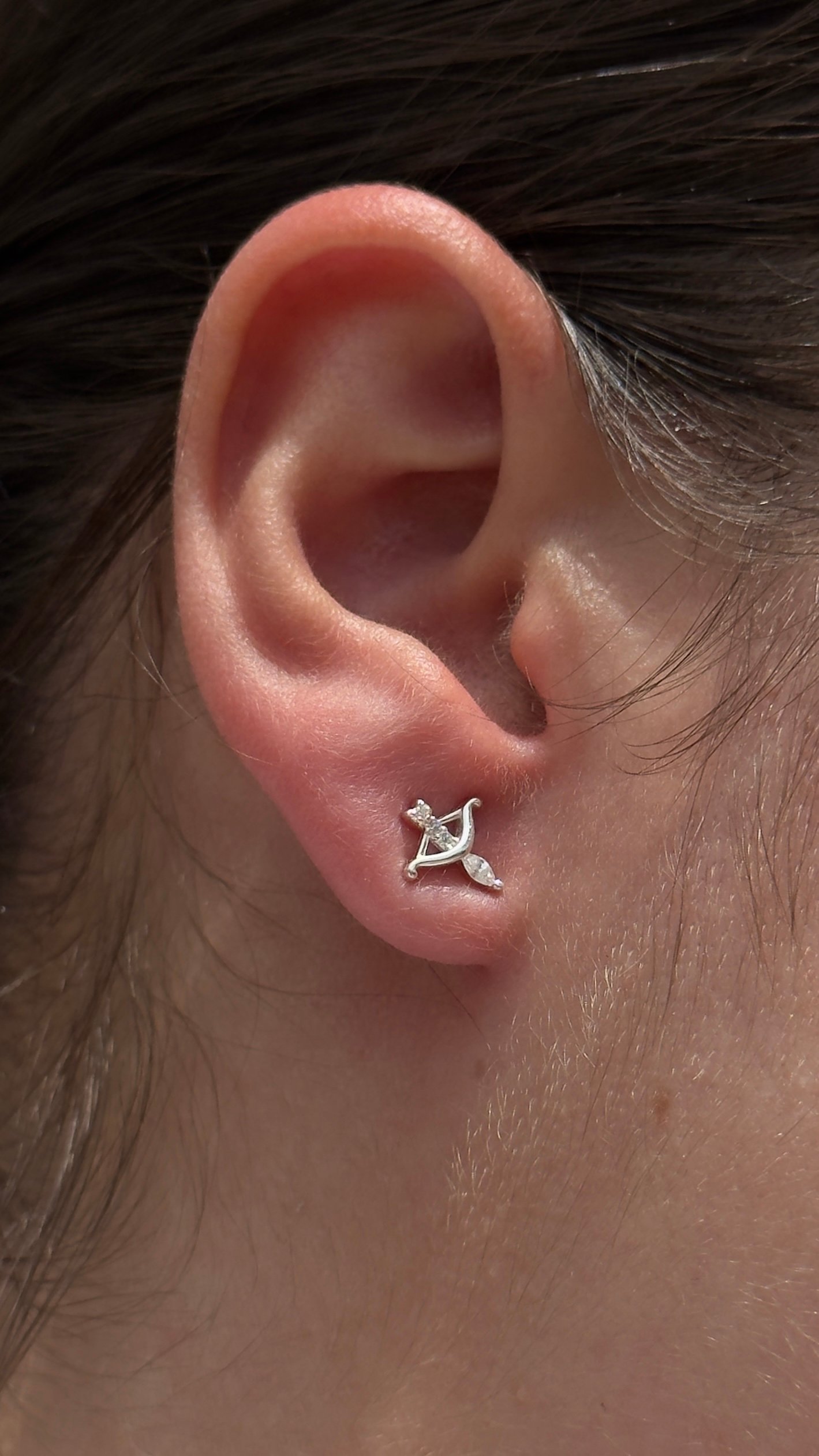 BRINCO EM PRATA 925 ARCOE FLECHA