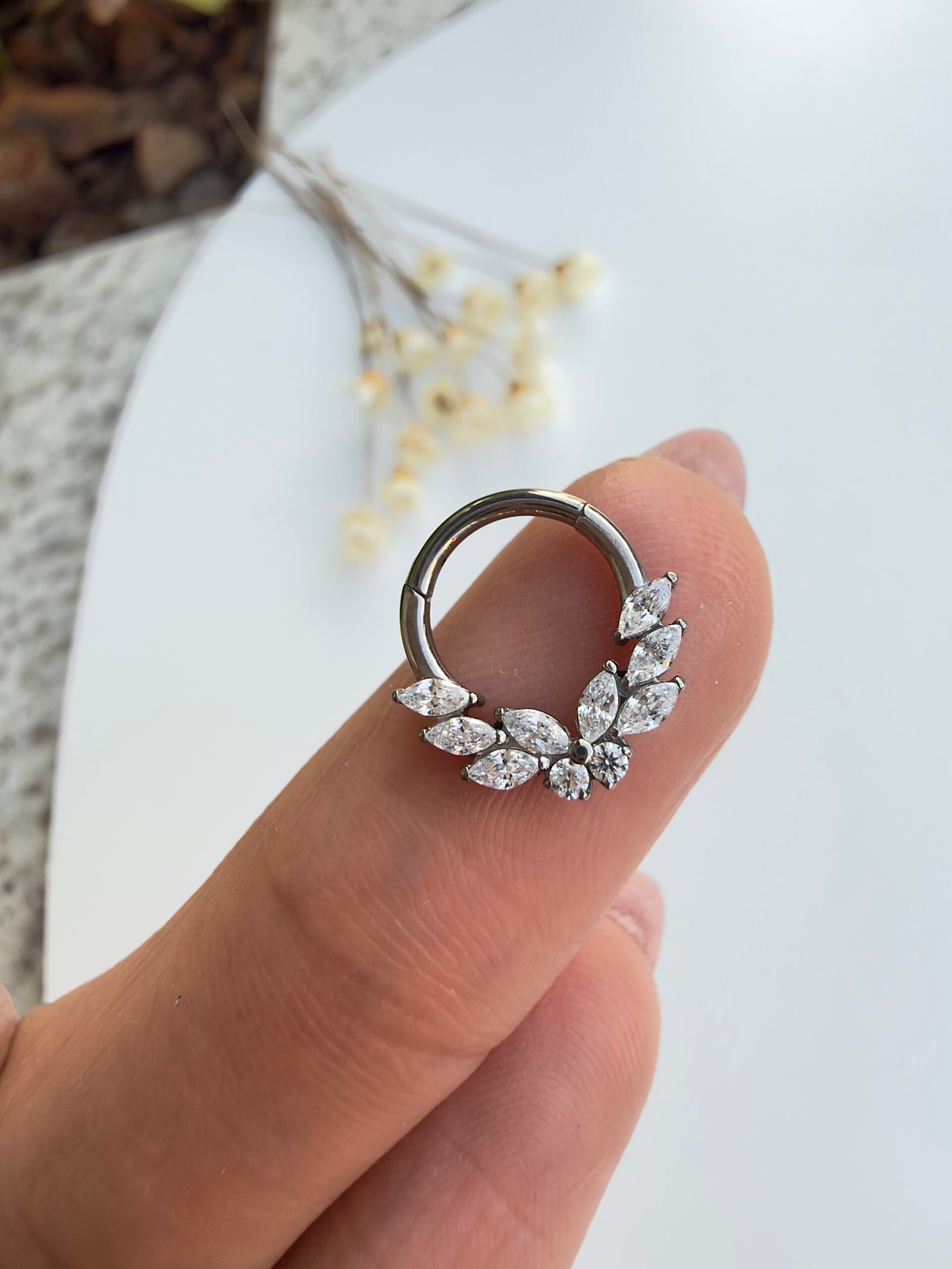PIERCING TITÂNIO SEG CLICKER DAITH BORBOLETA