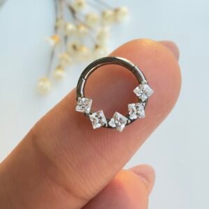 PIERCING TITÂNIO SEG CLICKER DAITH CRISTAL