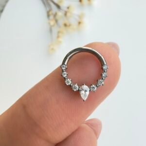 PIERCING TITÂNIO SEG CLICKER DAITH CRISTAIS