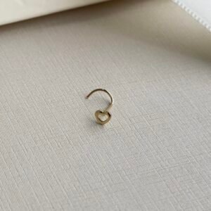 PIERCING EM OURO 18K CORAÇÃO VAZADO /NOSTRIL